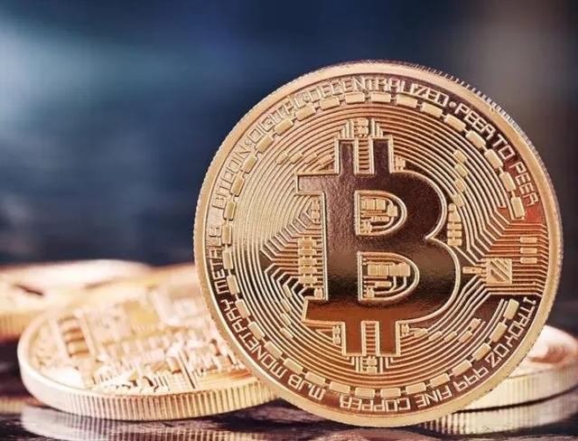 比特币上扬势惊人，一夜飙升412%，加密市场沸腾的简单介绍-爱游戏电竞